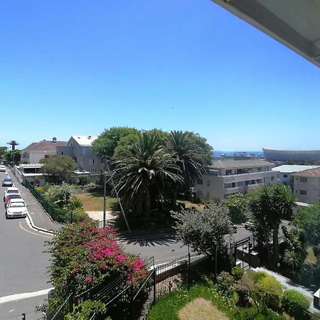 Portswood Mews - Chic White Studio Apartment Green Point Ciudad del Cabo Exterior foto